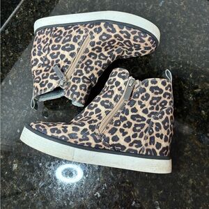 JUSTICE Leopard Print Kids Zip-Up Booties